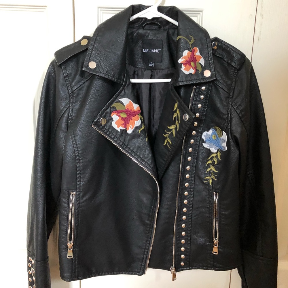 Me Jane black Juniors leather jacket with flowers